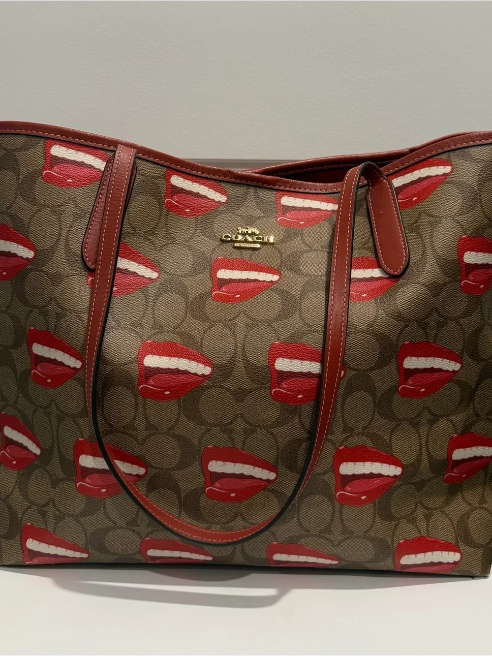 Limited Edition Coach x Tom Wesselmann Signature City Tote Bag 🏙️💋